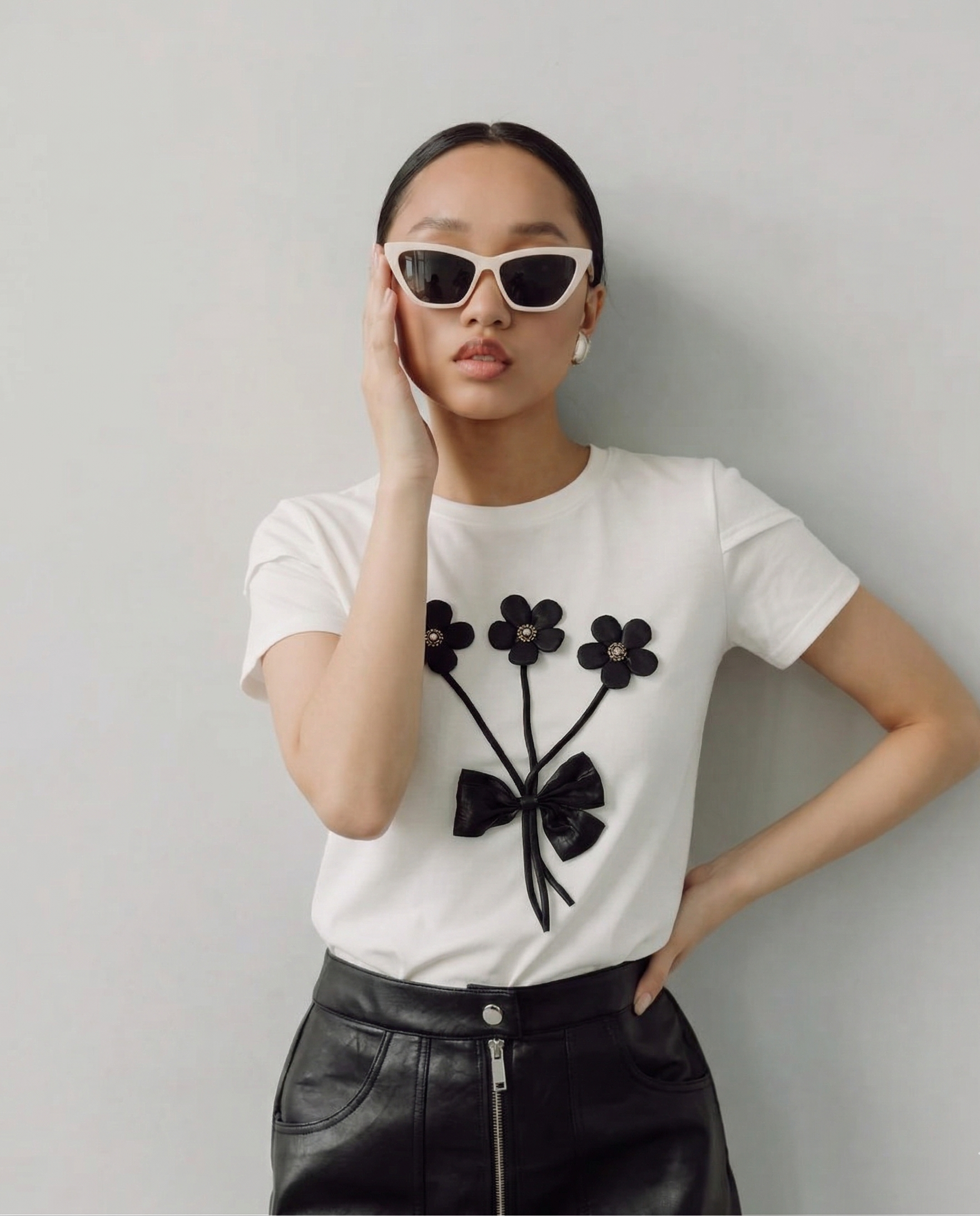Knot Your Average Tee